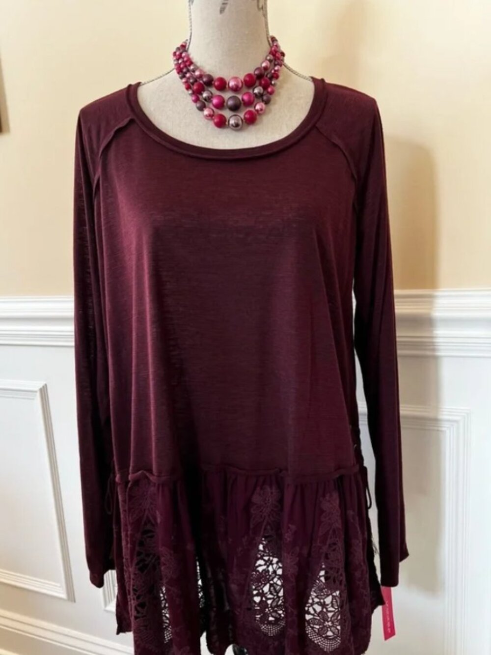CLOSET CLEARANCE SALE Xhileration Burgundy Boho Top with Lace and Tassels Size M